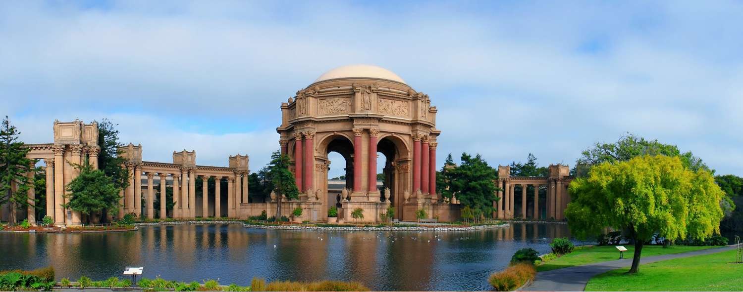 ICONIC SAN FRANCISCO ATTRACTIONS ARE NEARBY